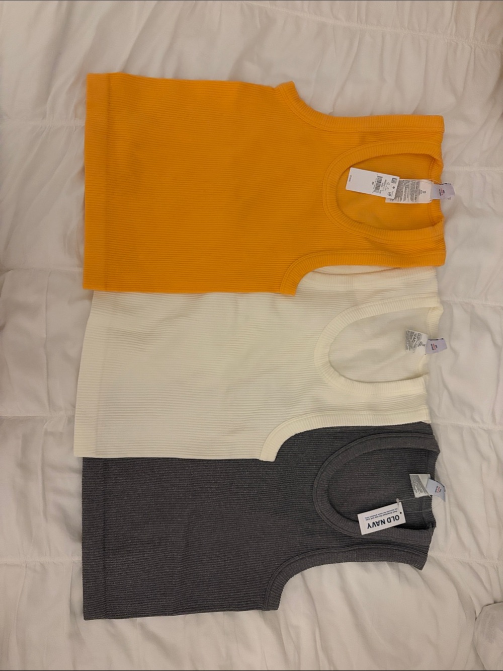 Old navy three pack of women’s tags